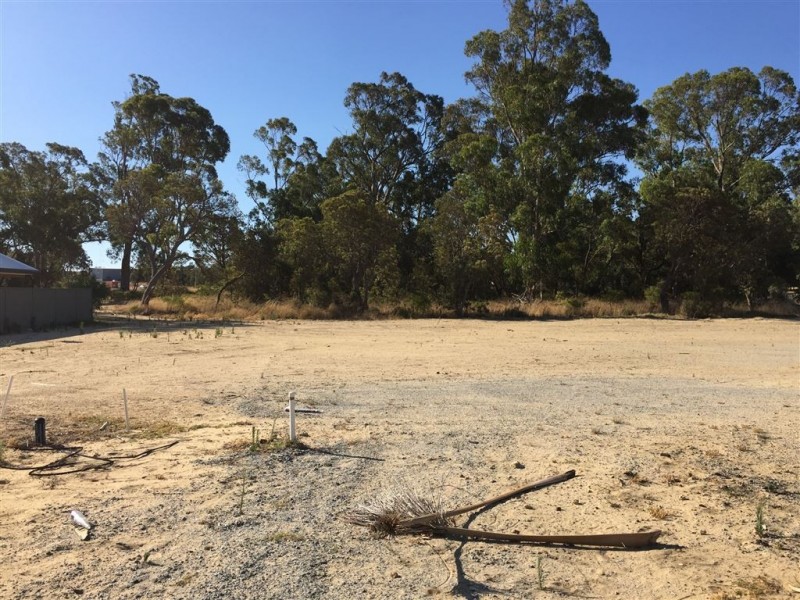 80 Bortolo Drive, Greenfields WA 6210