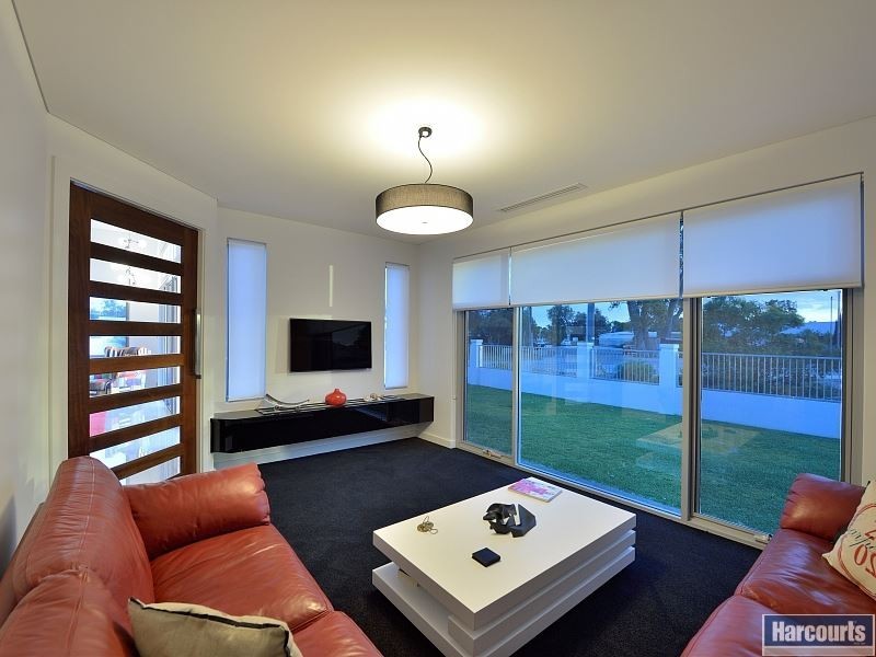 77 Culeenup Road, North Yunderup WA 6208