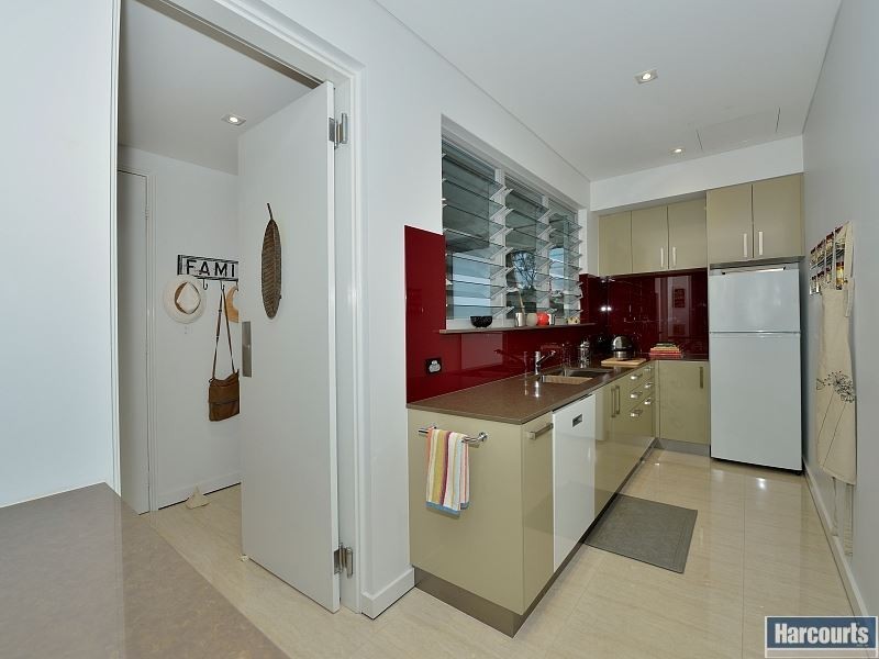 77 Culeenup Road, North Yunderup WA 6208