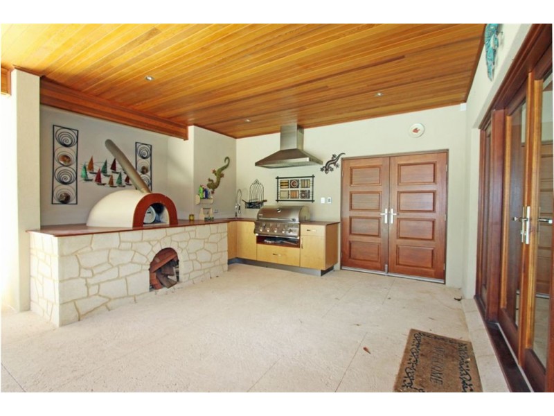 13 Honeytree Place, Falcon WA 6210