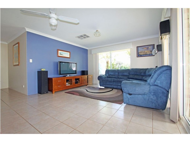 31 Norwich Close, Greenfields WA 6210