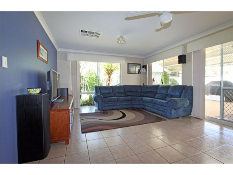 31 Norwich Close, Greenfields WA 6210