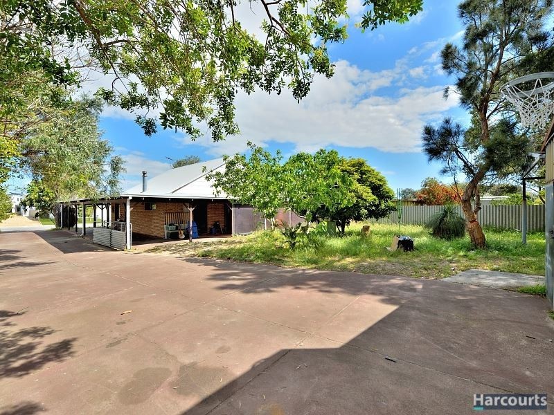 58 Queen Parade, Wannanup WA 6210