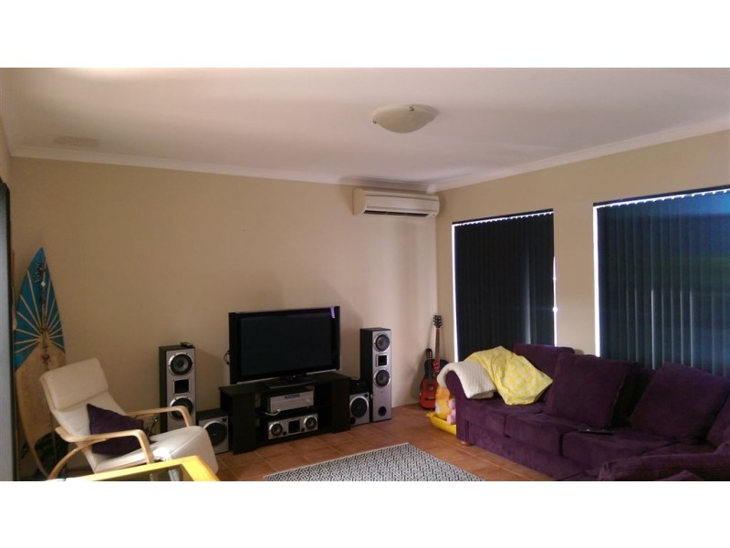 9/15 Creery Street, Dudley Park WA 6210