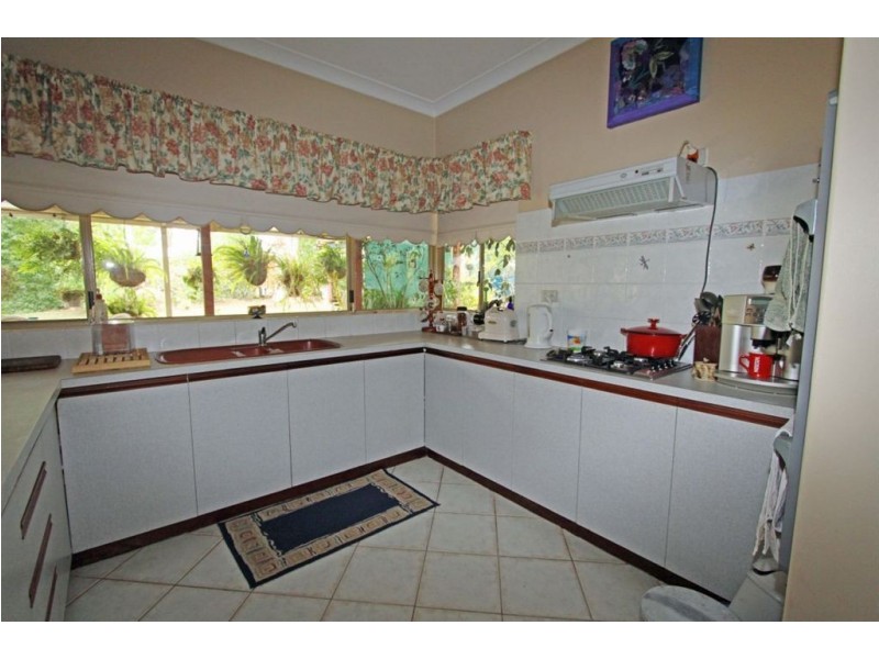 2 Exeter Place, Greenfields WA 6210