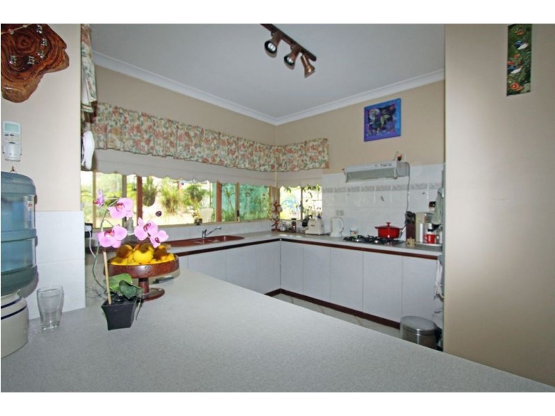 2 Exeter Place, Greenfields WA 6210