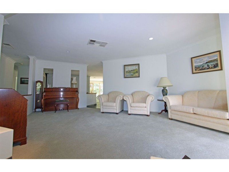 12B Redfern Place, Erskine WA 6210