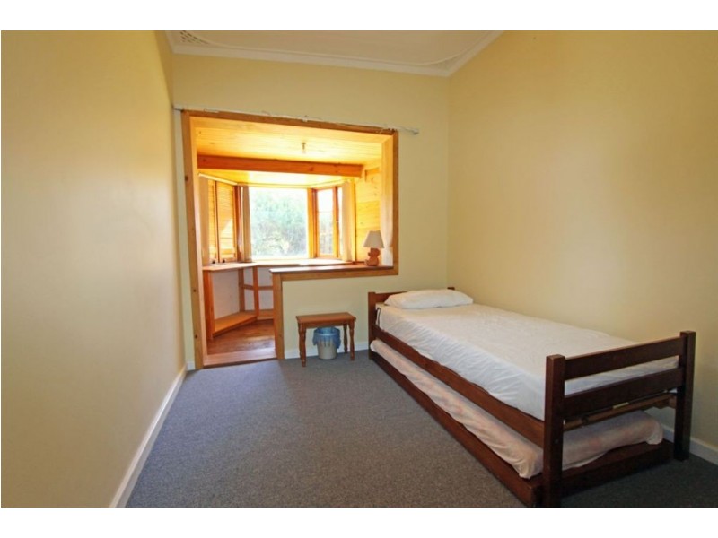 11 Hickman Road, Silver Sands WA 6210