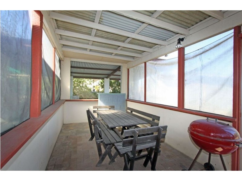 11 Hickman Road, Silver Sands WA 6210