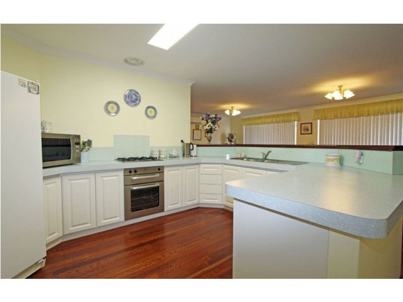 19 Dunsborough Court, Dawesville WA 6211