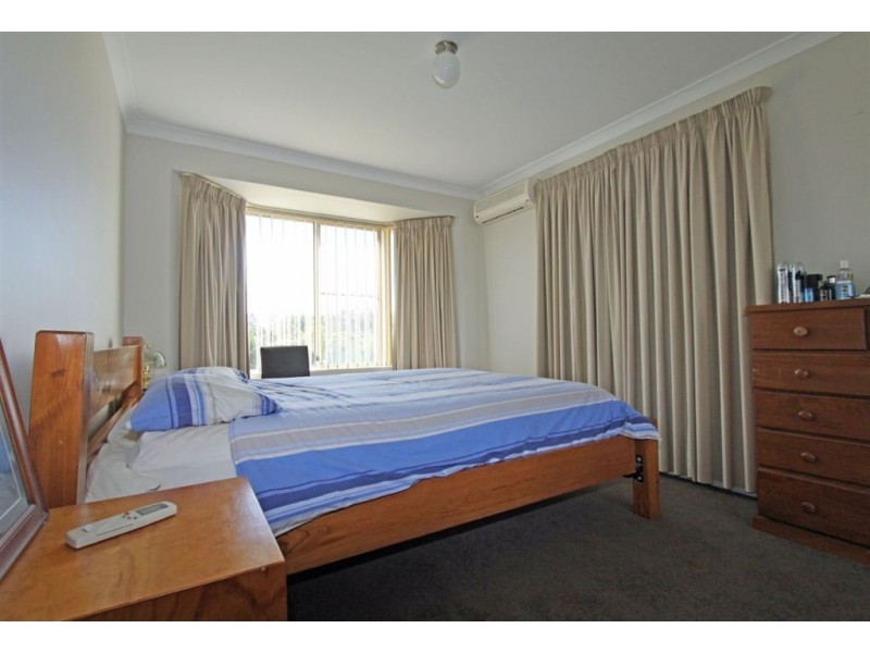 50A Melalueca Terrace, Halls Head WA 6210