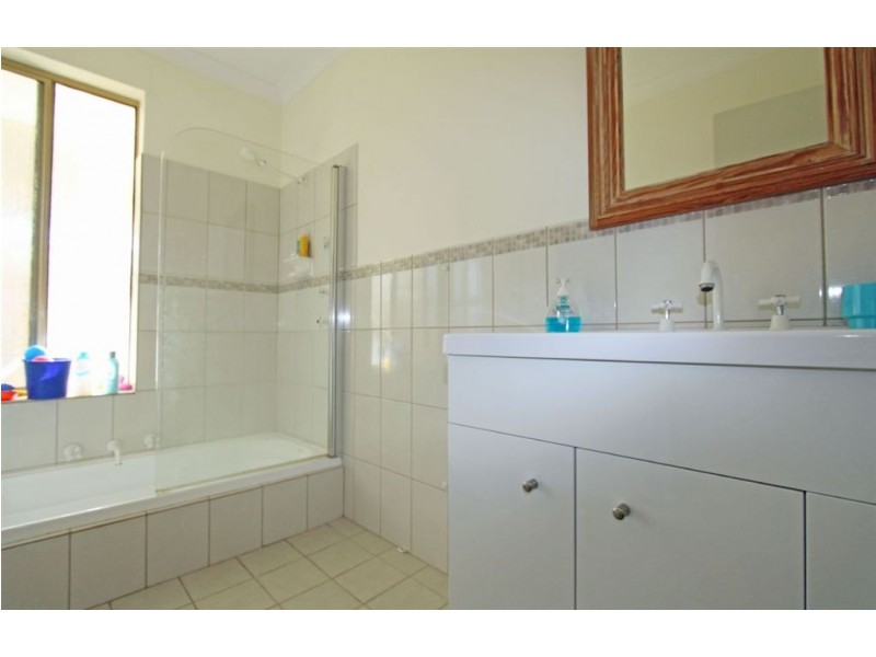 50A Melalueca Terrace, Halls Head WA 6210