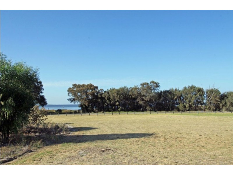 A/12 Peel Parade, Coodanup WA 6210