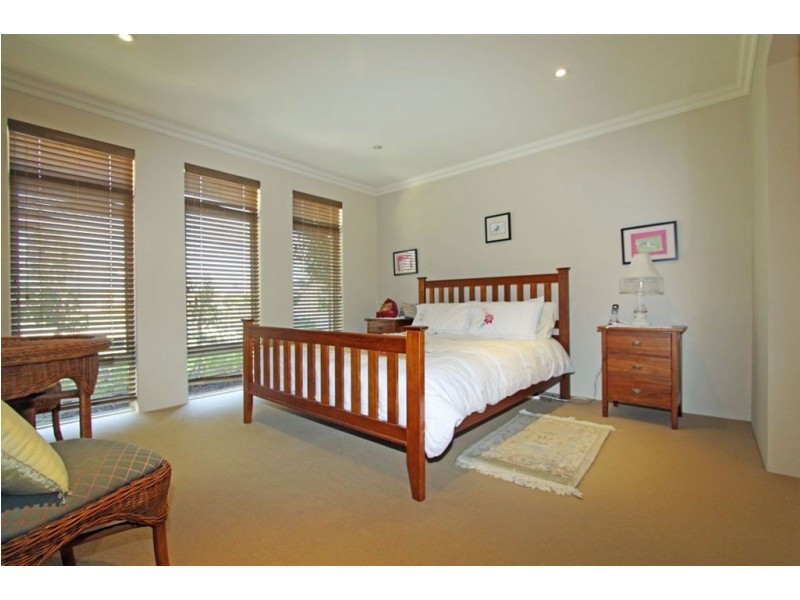 67 Newport Drive, Dudley Park WA 6210