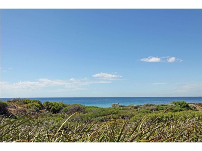 7/24 Oversby Street, Halls Head WA 6210