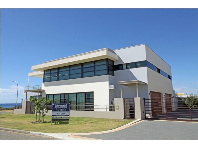 7/24 Oversby Street, Halls Head WA 6210