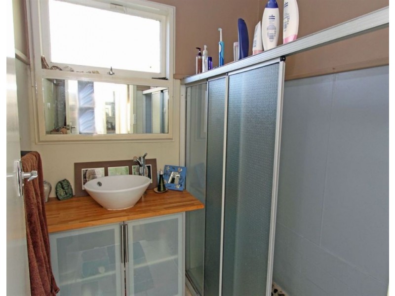 3 Scrivener Place, Halls Head WA 6210