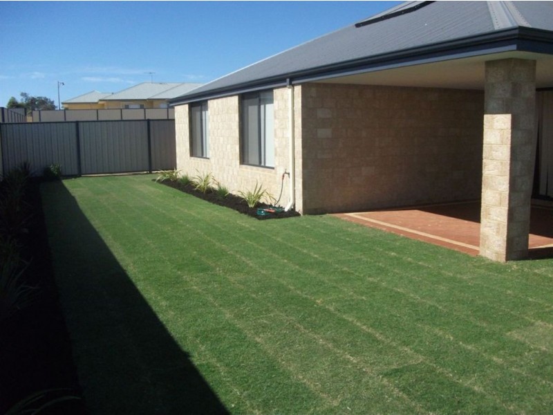 27 Phillmont Avenue, Meadow Springs WA 6210