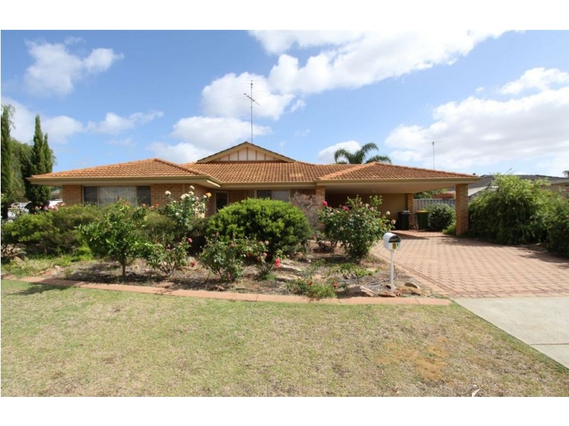 8 St Laurent Close, Greenfields WA 6210