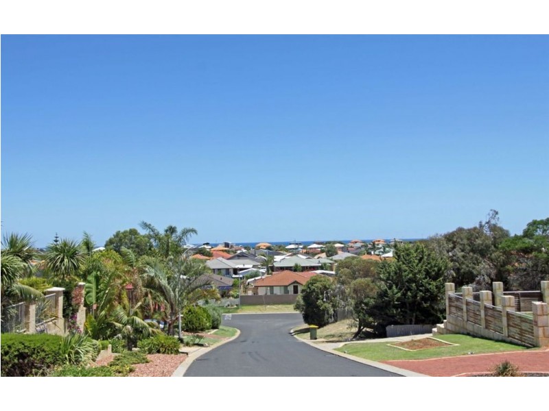 3 Bomaria Mews, Halls Head WA 6210