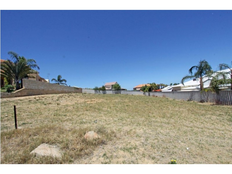 3 Bomaria Mews, Halls Head WA 6210