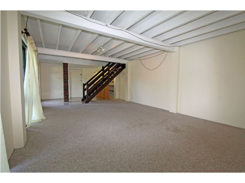 12 Sievewright Street, Silver Sands WA 6210