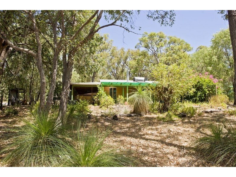 46 Russell Drive, Waroona WA 6215