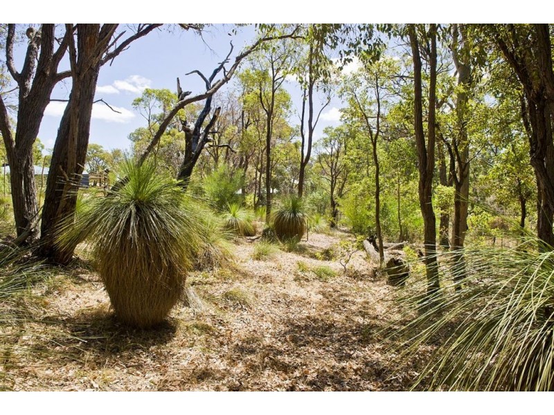 46 Russell Drive, Waroona WA 6215