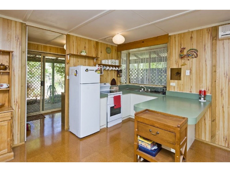 46 Russell Drive, Waroona WA 6215