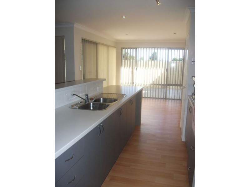 10 Esperance Aveune, Dawesville WA 6211