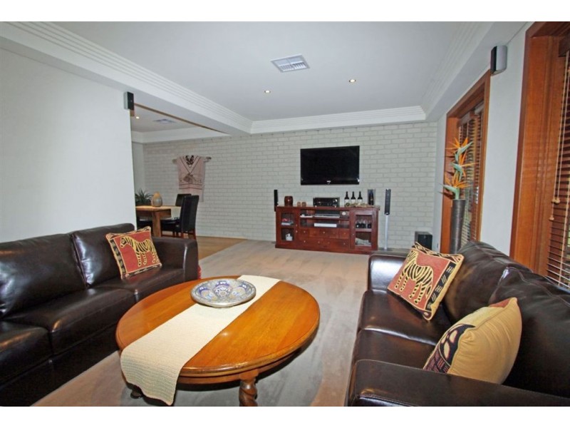 64 McLarty Road, Halls Head WA 6210