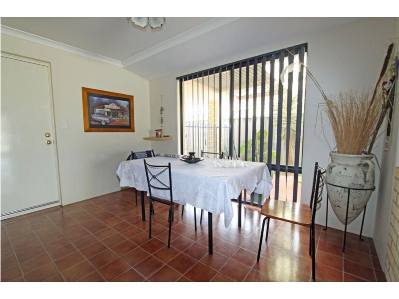 8 Southmead Green, Erskine WA 6210