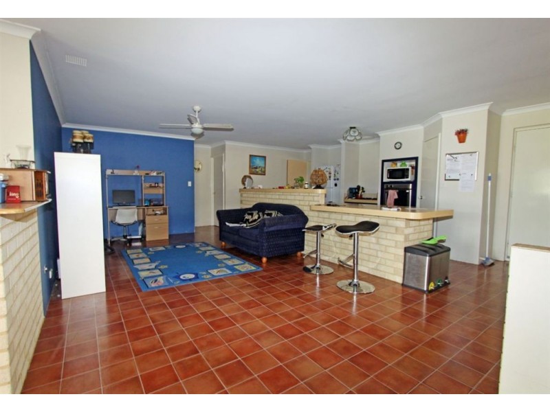 8 Southmead Green, Erskine WA 6210