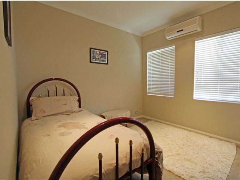 16/6 Valley Road, Halls Head WA 6210