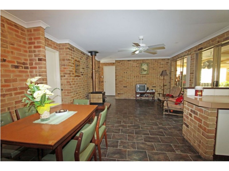 23 Olinda Court, Greenfields WA 6210