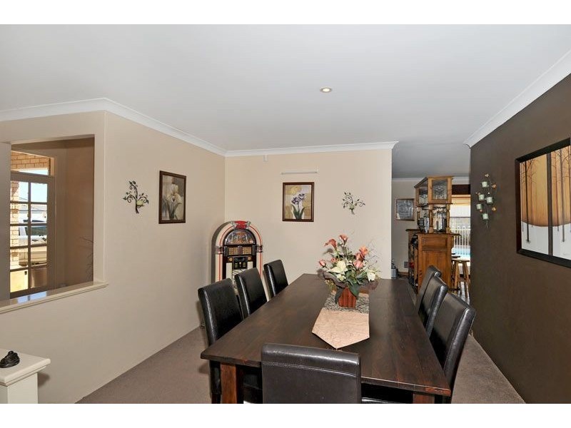 7 Skipper Place, Wannanup WA 6210