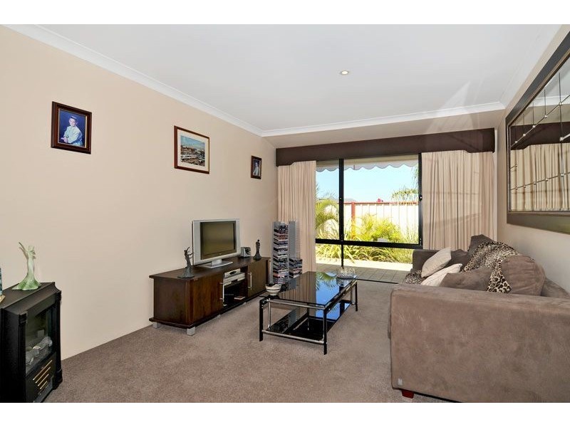 7 Skipper Place, Wannanup WA 6210