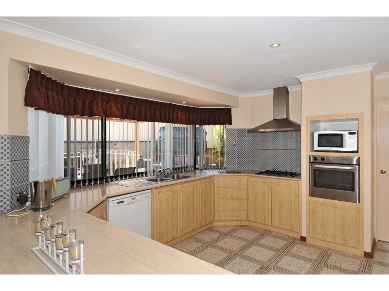 7 Skipper Place, Wannanup WA 6210