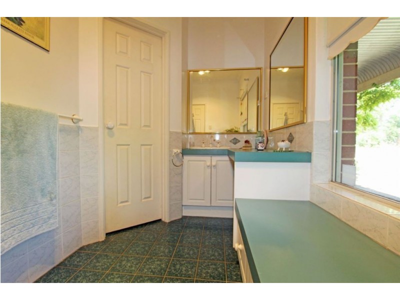 24 Candelo Loop, Greenfields WA 6210