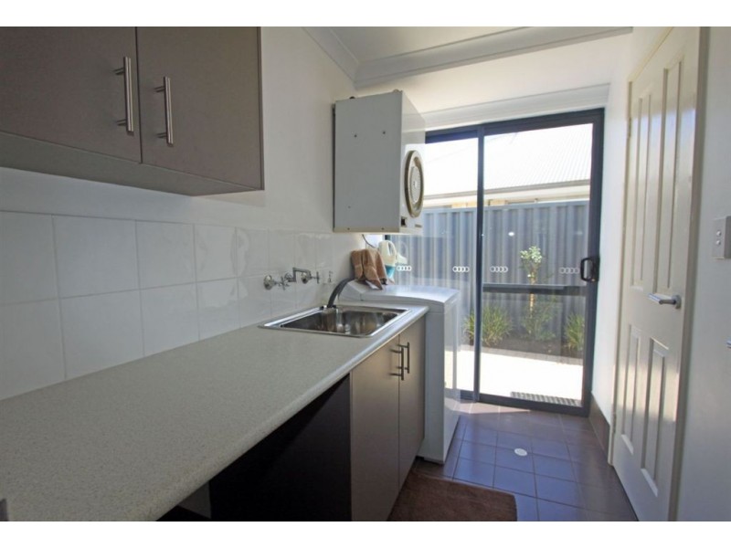 3 Levens Way, Erskine WA 6210