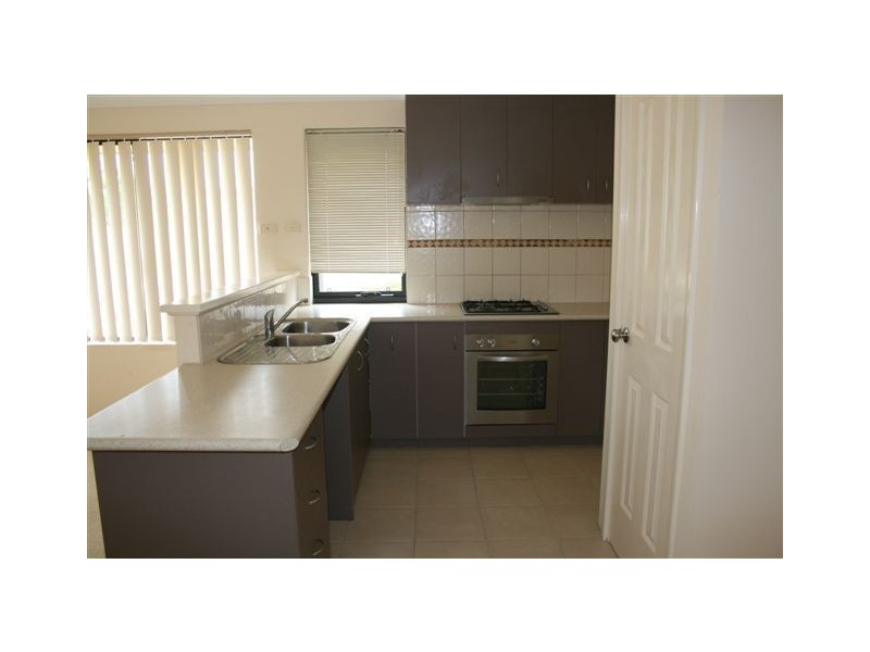 27/27 Meadow Springs Drive, Meadow Springs WA 6210