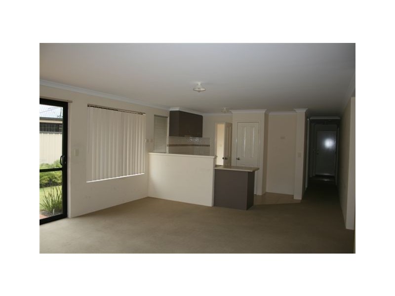 27/27 Meadow Springs Drive, Meadow Springs WA 6210