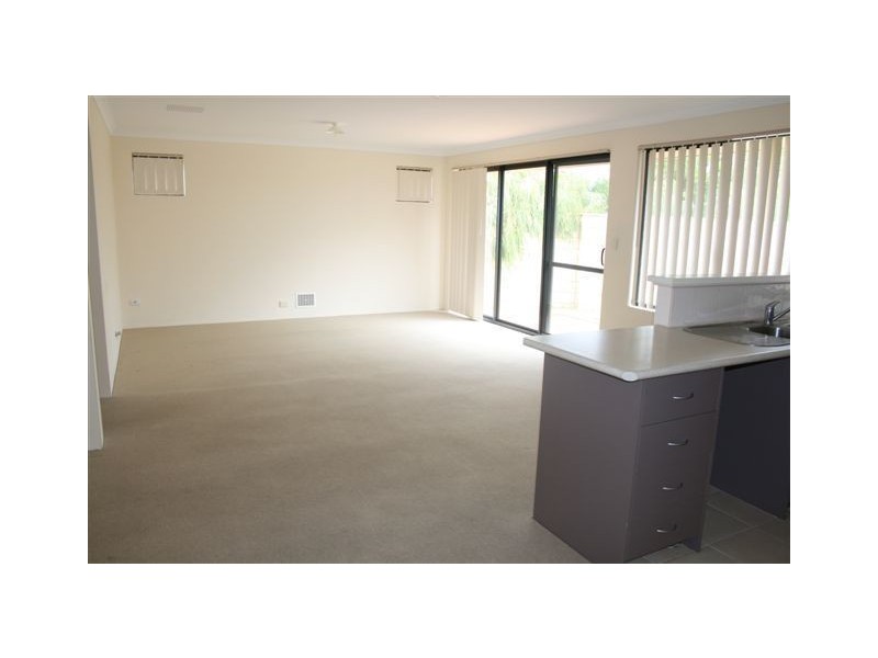 27/27 Meadow Springs Drive, Meadow Springs WA 6210