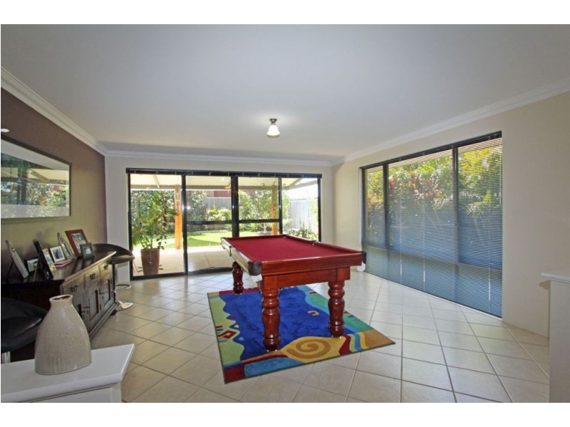 4 Levens Way, Erskine WA 6210