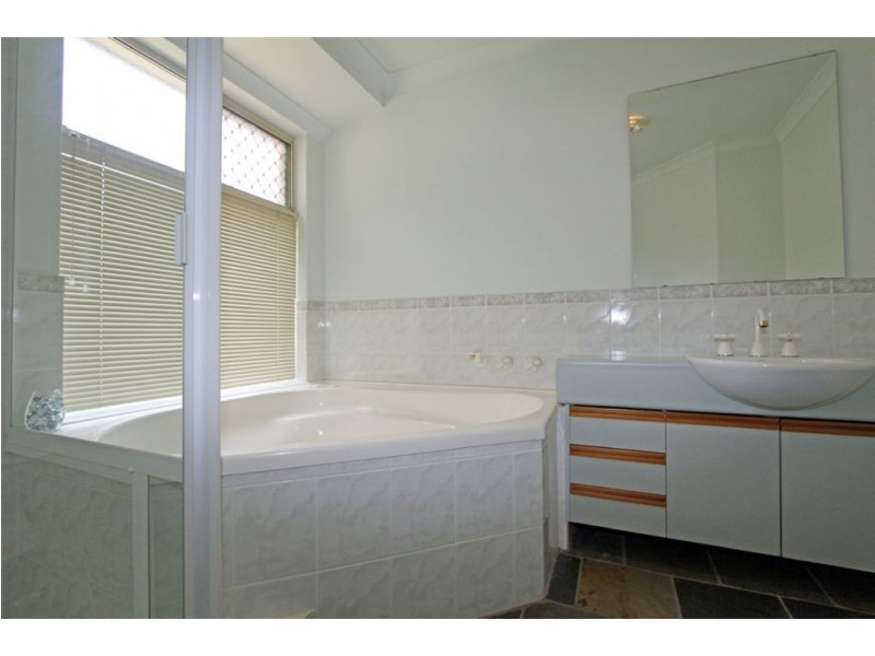 B/12 Redfern Place, Erskine WA 6210