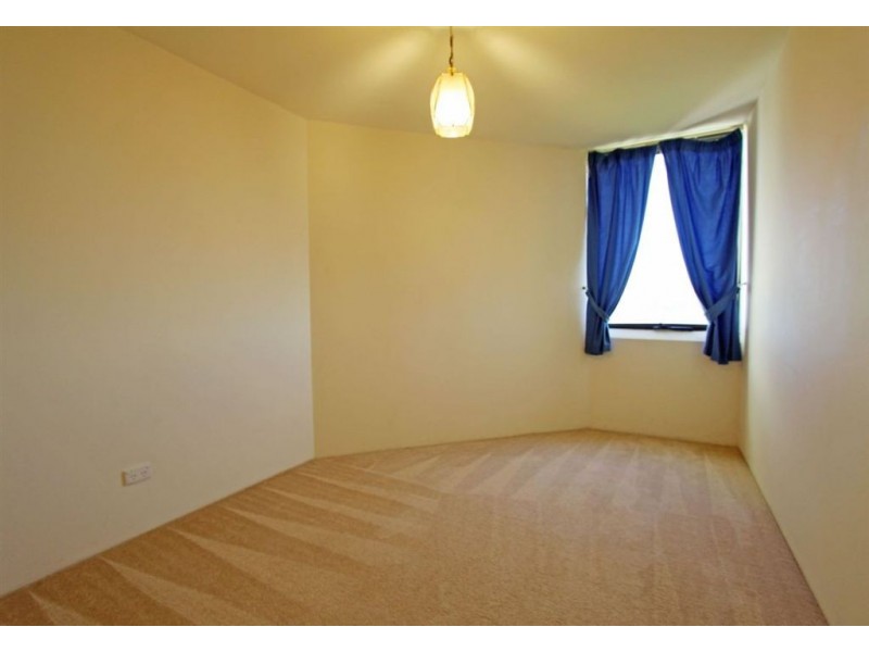 a/6 Valley Road, Halls Head WA 6210