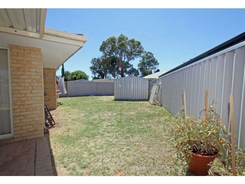 2 Buchanan Elbow, Greenfields WA 6210