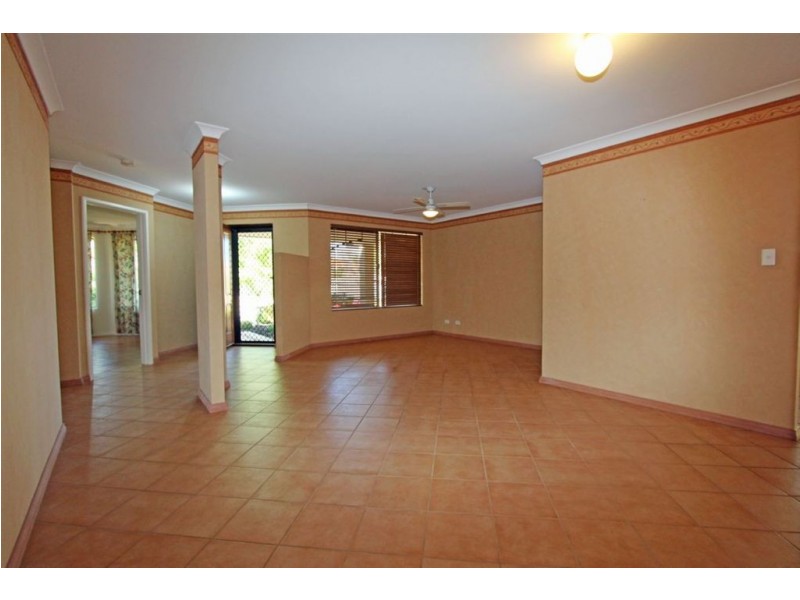 14 Sunderland Close, Greenfields WA 6210