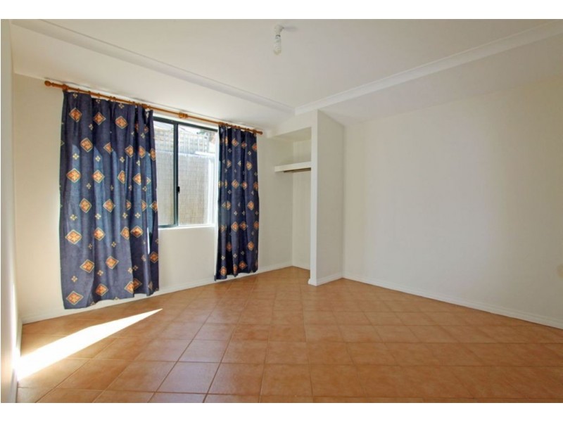 14 Sunderland Close, Greenfields WA 6210