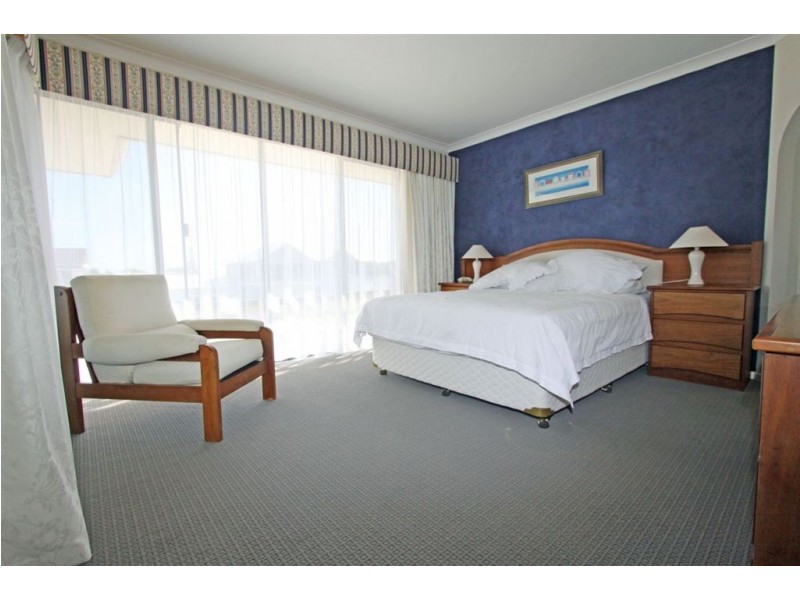 3 Acheron Road, San Remo WA 6210